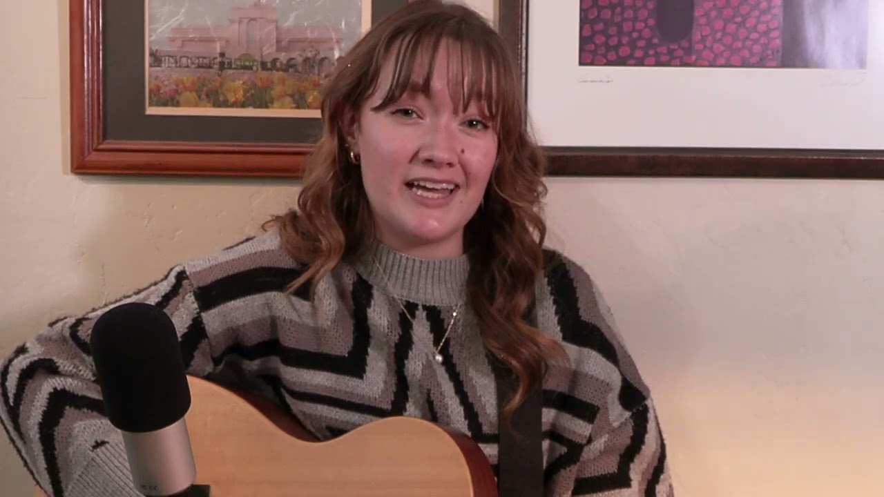 Chicken On My Sweatshirt | Sydni Eileen | Tiny Desk Submission