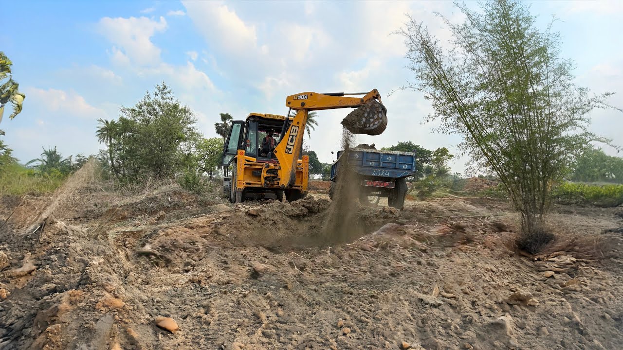 Jcb 3dx Backhoe Machine Mahindra Swaraj New Eicher Sonalika Tractor Over LoadingTrolley Truck video