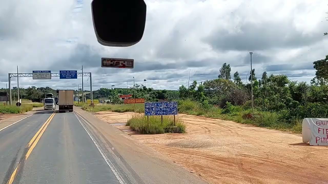 Divisa Minas Gerais / Bahia - Divisa Alegre X Encruzilhada / Cândido Sales