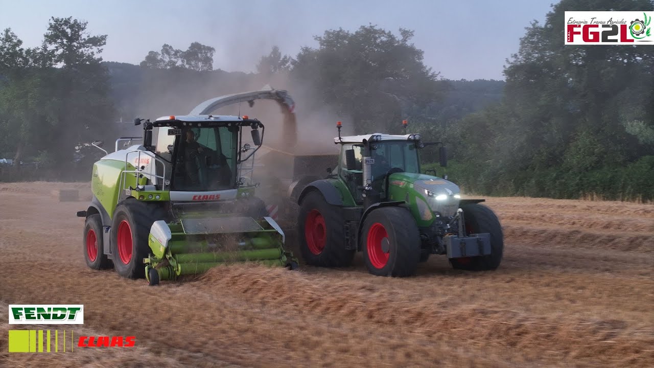 Départ🌾 : Suivez Guillaume et Julien à l'ensilage de paille avec l'ETA FG2L ✔