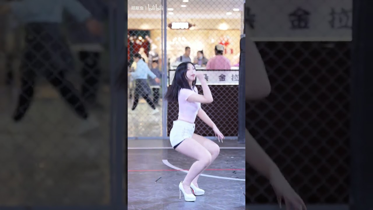 1 什么小甜心 4K 超高清 AVC