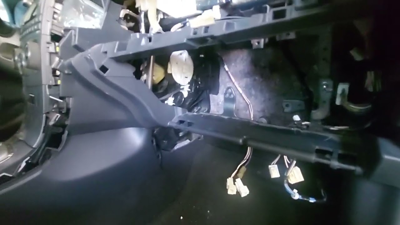 blend door actuator replacement on 2011-2013 corolla