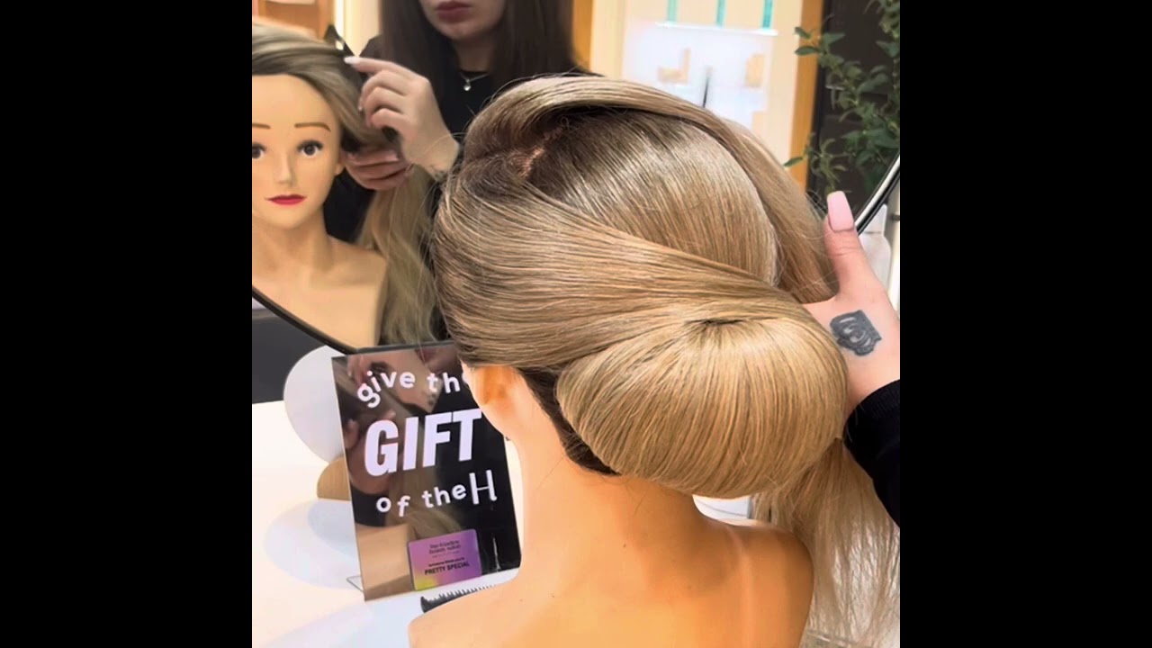 Amazing hairstyle in 10     #hairstyle #hairupdos #hairdresser     #bride #شينيون  #شینیون_عروس