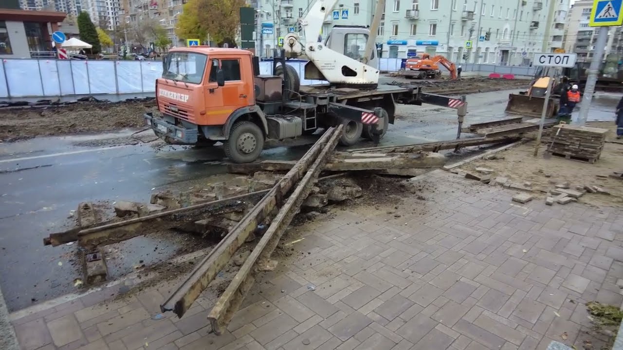 В Самаре на Полевой демонтируют трамвайные пути