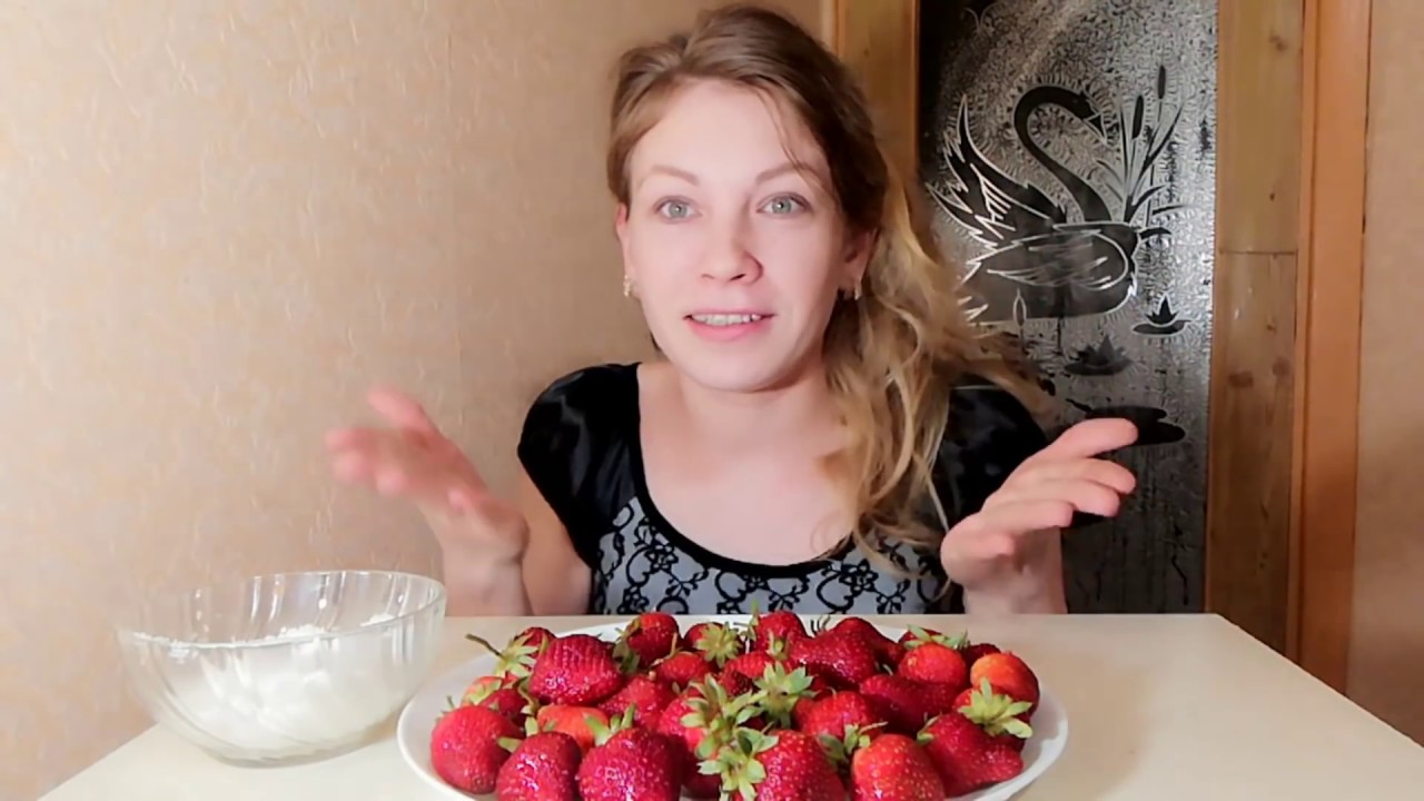 МУКБАНГ ТУШЕНАЯ КАРТОШКА КАПУСТА КВАШЕНАЯ ПИРОЖКИ И ДЕСЕРТ
