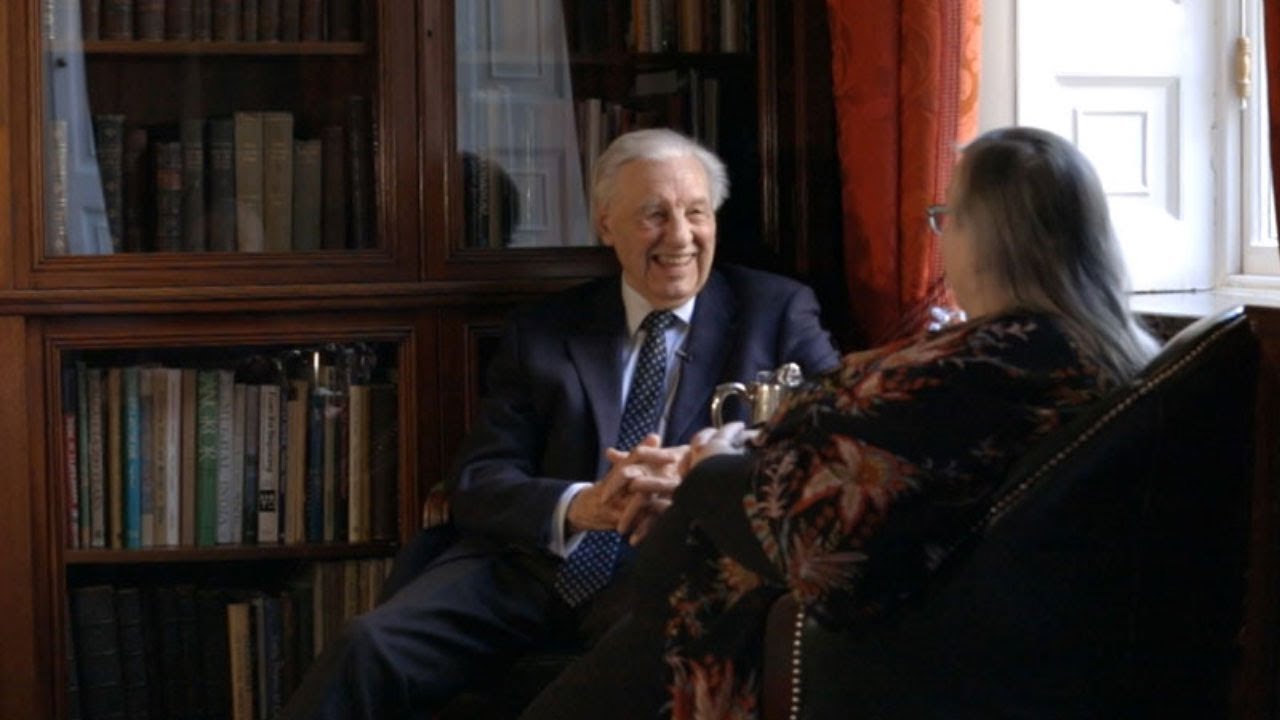 Liz Thackray and Eric Midwinter In Conversation | Armchair Discussions with u3a | u3a UK