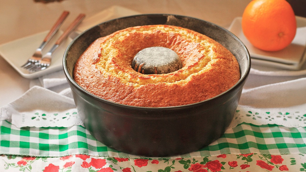 BOLO DE LARANJA SEM GL&Uacute;TEN E SEM LEITE: Fof&iacute;ssimo e de Liquidificador!