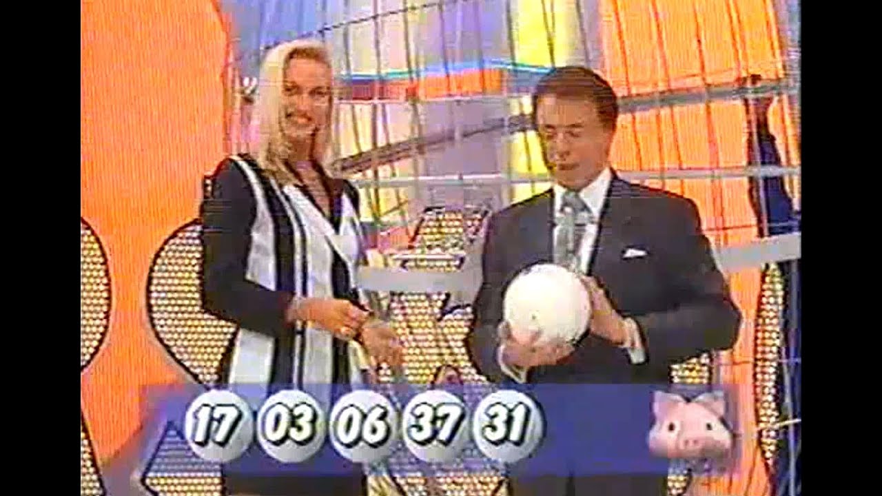 Sorteio da Tele Sena com Adriana Colin