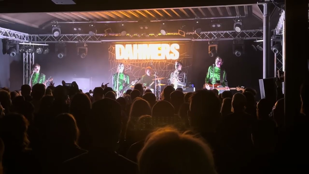 The Dahmers @biljardkompaniet i Kristianstad 2025 12 27 River City Skyline 