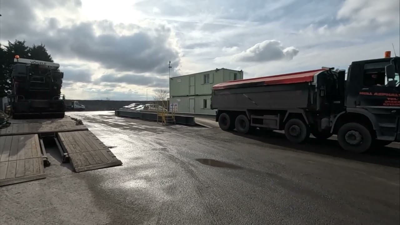 Hull Asphalt Makes A Smell That Can Be Carried A Long Way