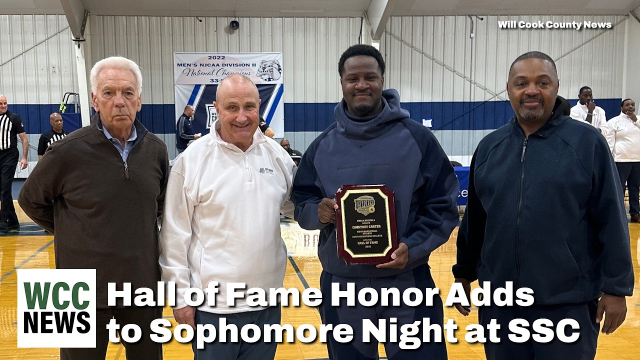 Hall of Fame Honor Adds to Sophomore Night at South Suburban College