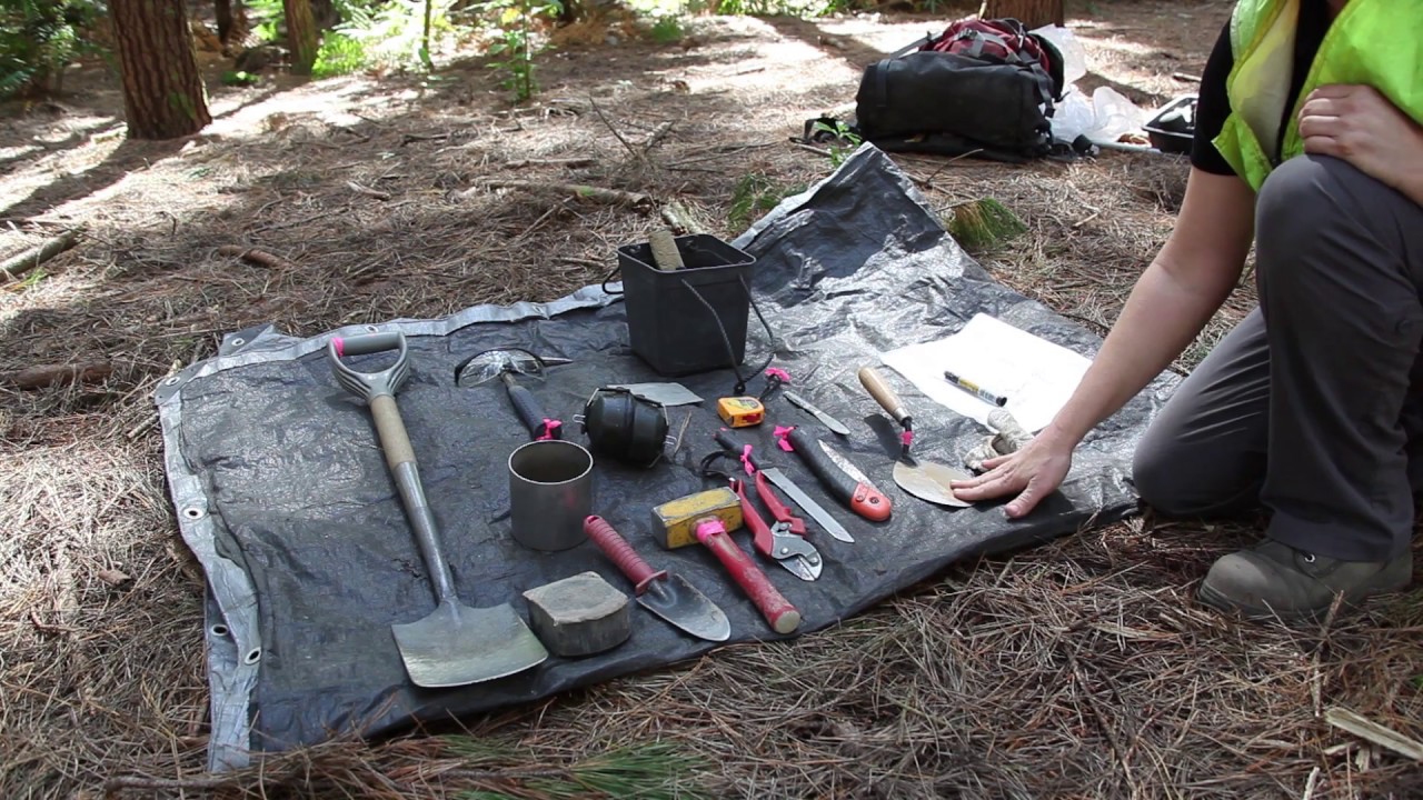 Soil sampling for bulk density measurement