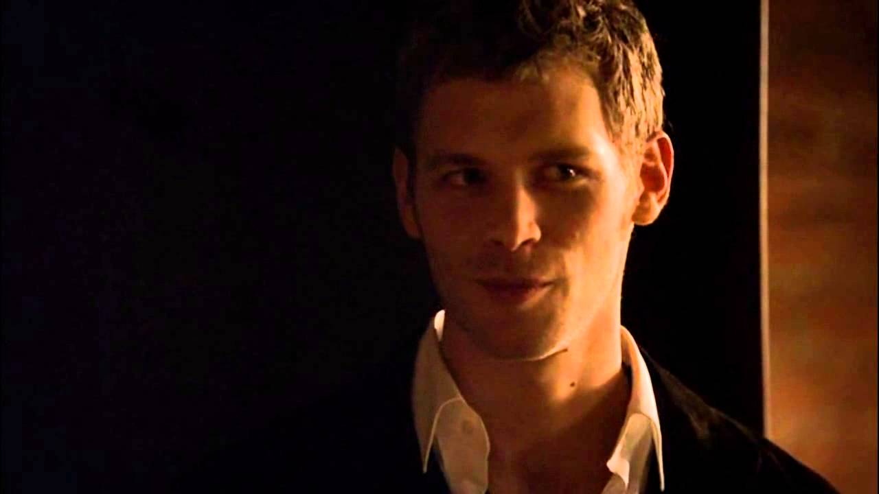 La Premiere apparition de Klaus et Silas (VF pour Klaus et VO pour Silas)