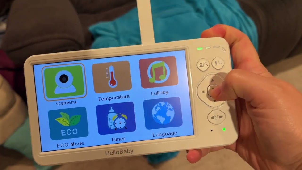 HelloBaby Baby Monitor Review: Parenting Without WiFi & Still Watching Your Baby