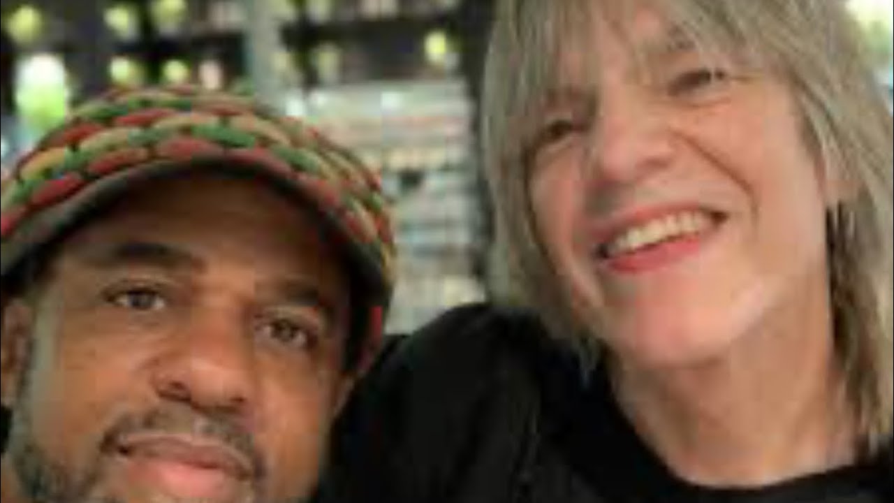The Great MIKE STERN🎸 & Bass legend VICTOR WOOTEN 🎸 Birdland Jazz 02/24/24