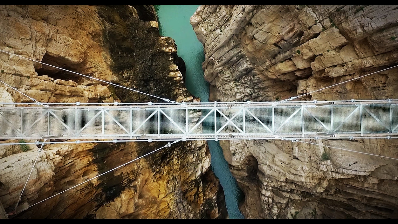 Caminito del Rey completo, El Chorro, M&aacute;laga, Spain - Filmed with a drone - Aerial video | 2017