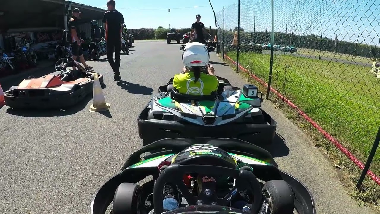 Découverte piste Dunois Kart en GT2 390cc