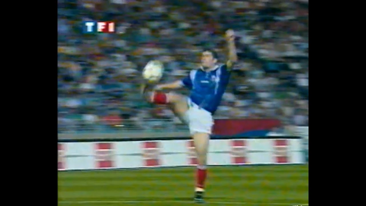Zidane vs Arménie (1996.6.5)
