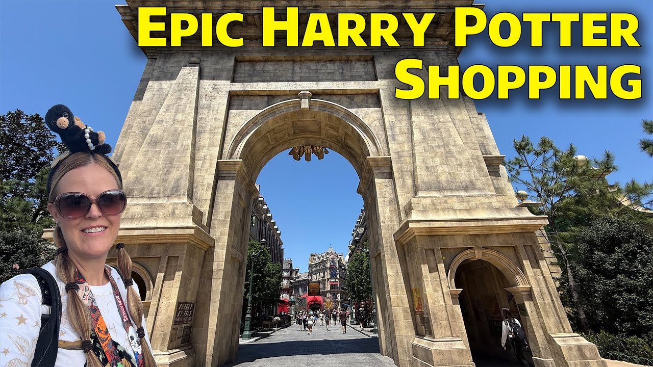 Epic Universe Shopping in Wizarding World Paris 🧙 – Must-Have Harry Potter Merch!
