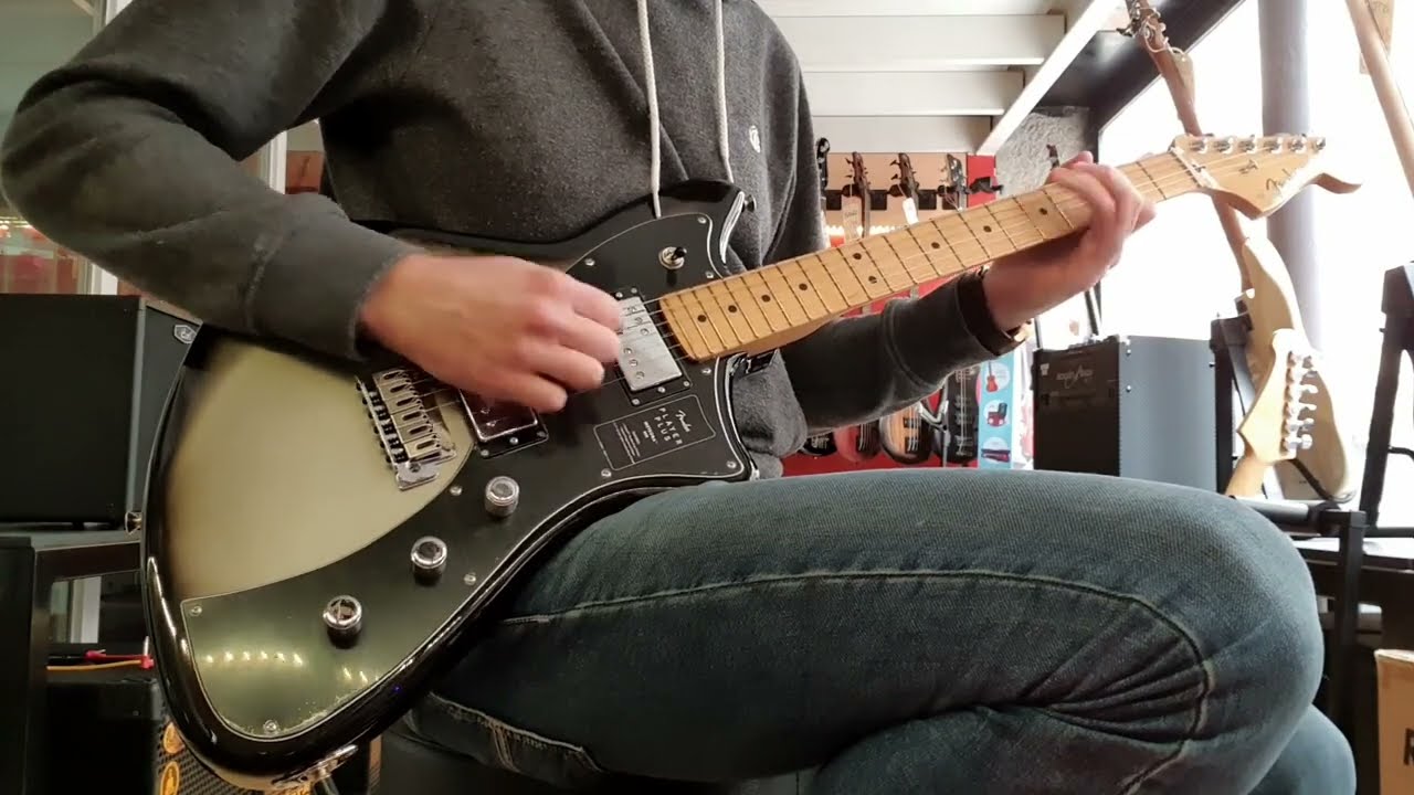 Fender Player Plus Meteora HH Silverburst - Quick Test