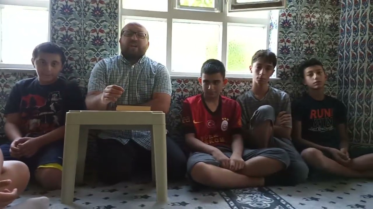 Acemkürdi Makamında Amenarrasulu