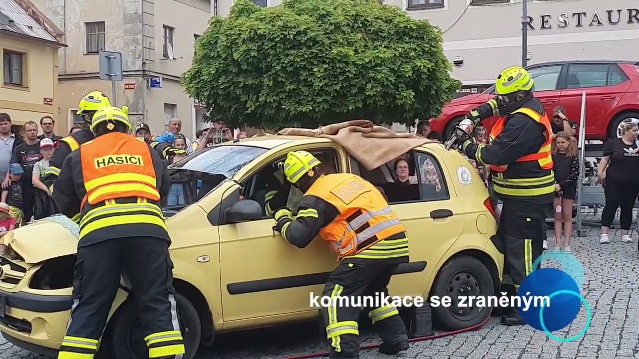 JSDH Bochov - vyprošťování osoby z havarovaného vozidla