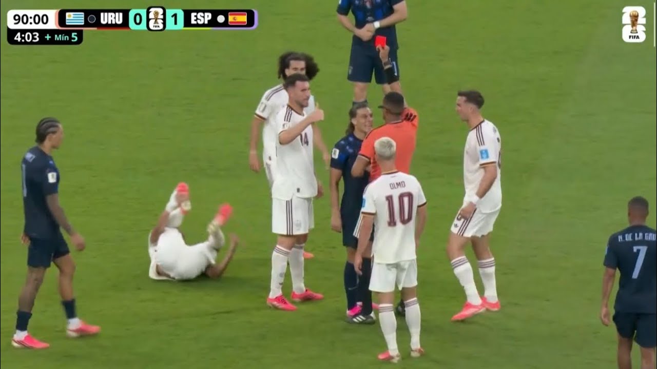 Agust&iacute;n Canobbio Sees Straight Red Card | Uruguay vs Spain | FIFA World Cup 2026