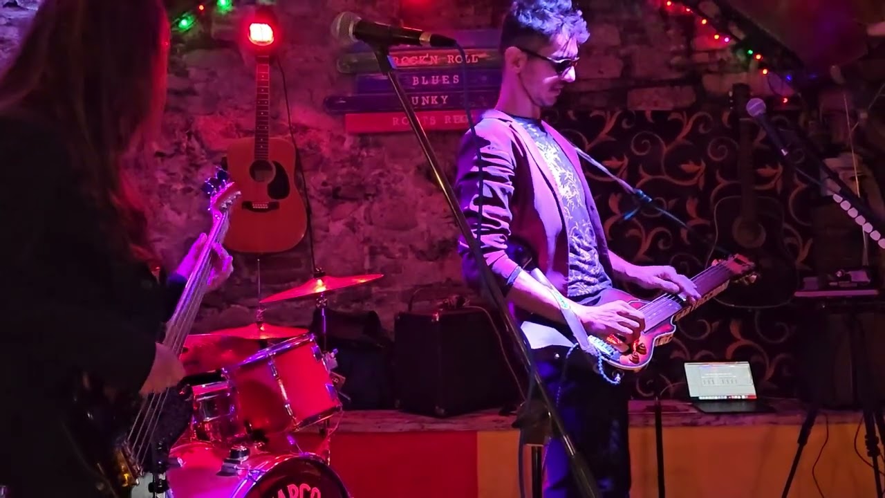 Marco Bartoccioni Trio #bluesguitarist #megikcult #guitar #slideguitar #rockbluesmusic #lapsteeler