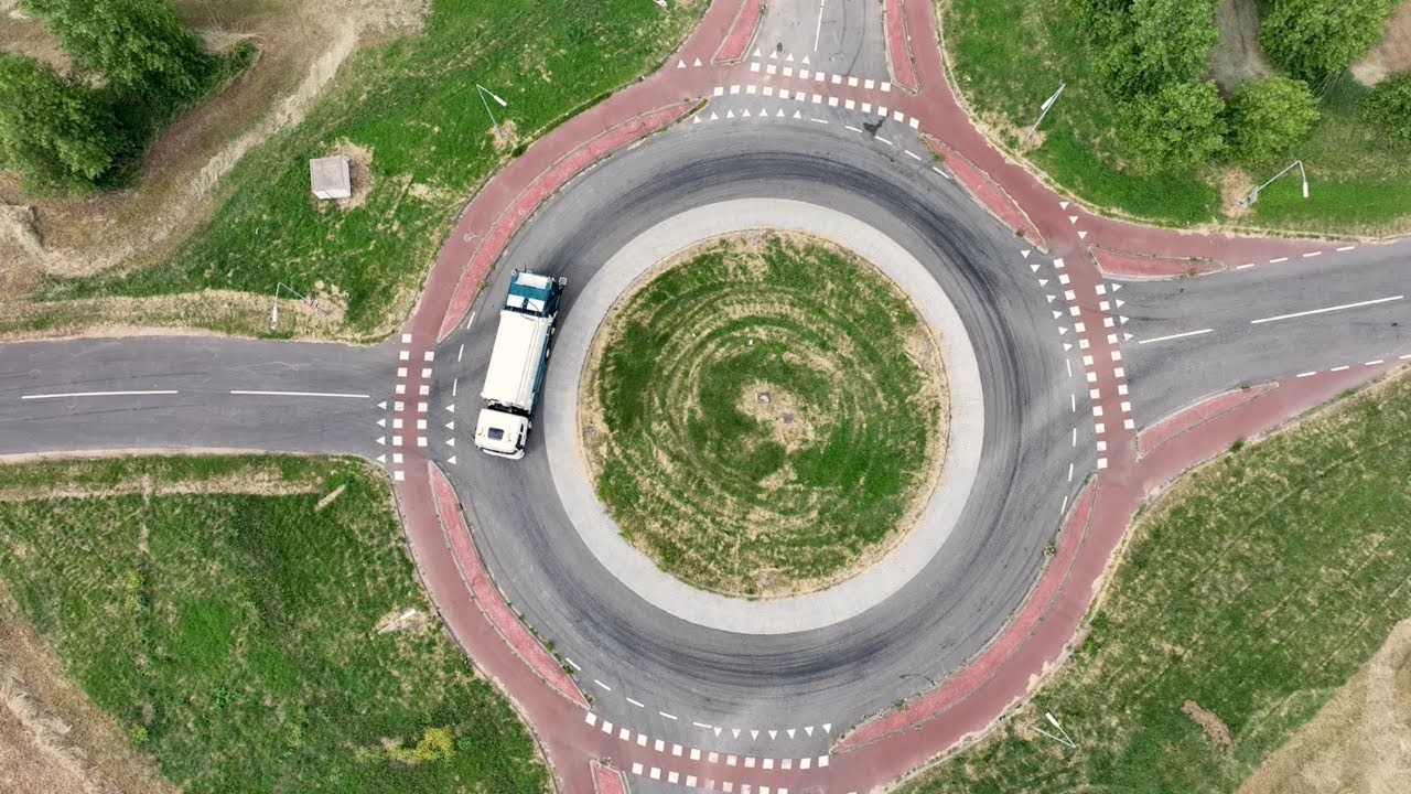 How PreZero's electric Scania trucks cut emissions