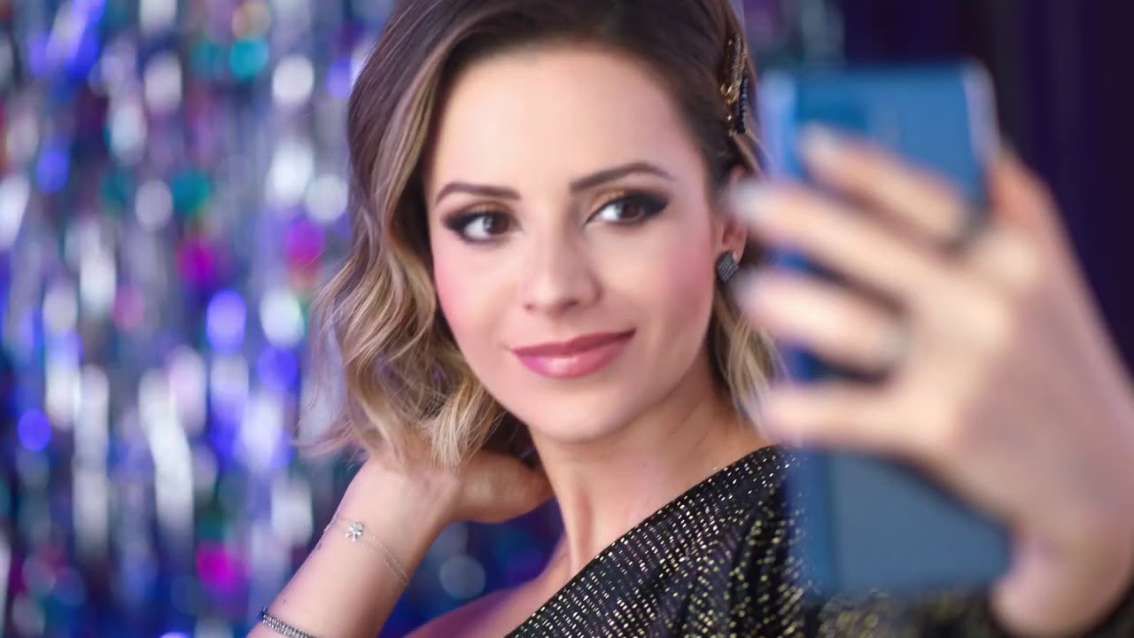 Sandy - Comercial Avon 2021