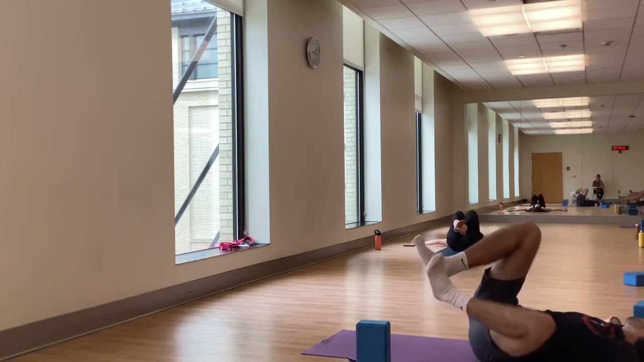 Yoga with Laura 10