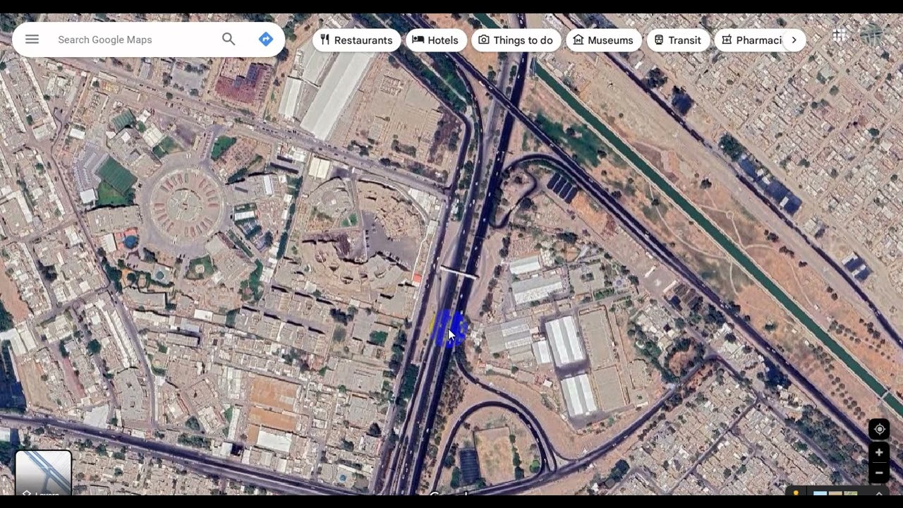 خلل هندسي في تصميم مجسر السريدات حي البساتين بأمتداد طريق القناة