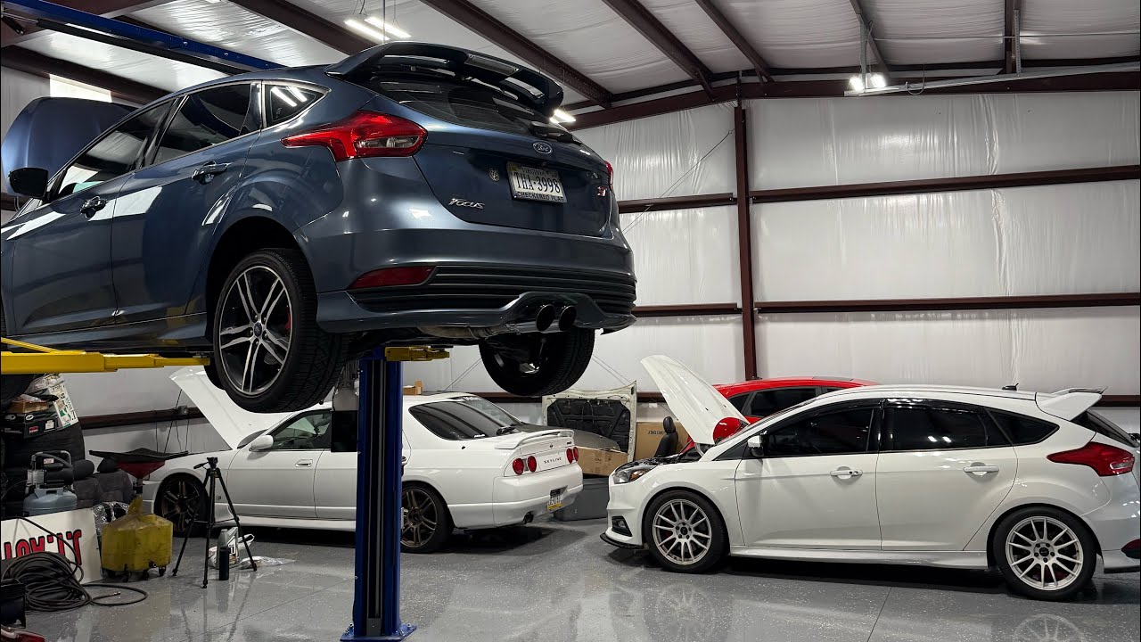 Ford Focus St: High flow catted downpipe install.