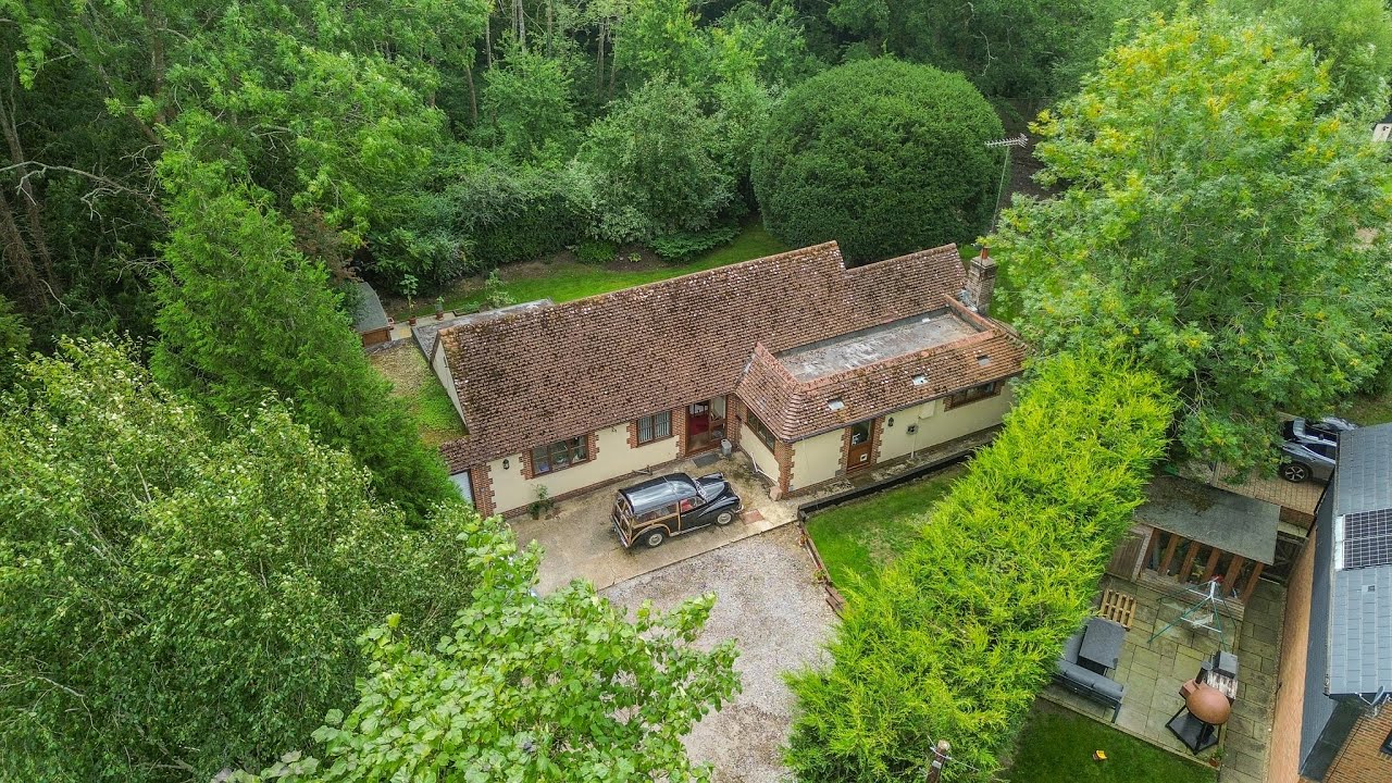 Willow Pond Cottage, Wivelsfield Green 