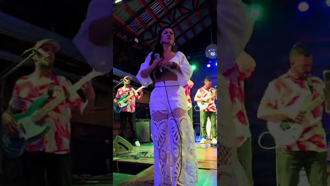 TE APROVECHAS DE MI EN VIVO CON @Lacumbiamberaorquesta, Sígueme también en tiktok @kelly.gomez.canta