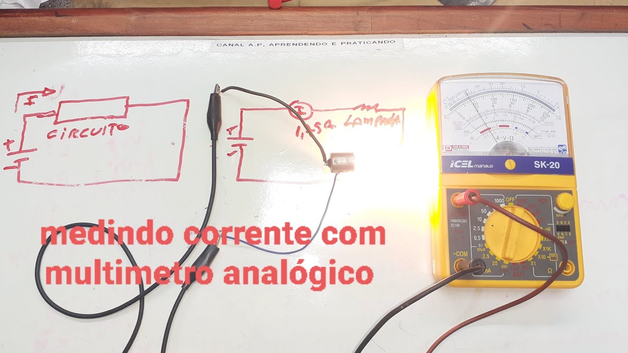 como medir corrente com multimetro analógico.