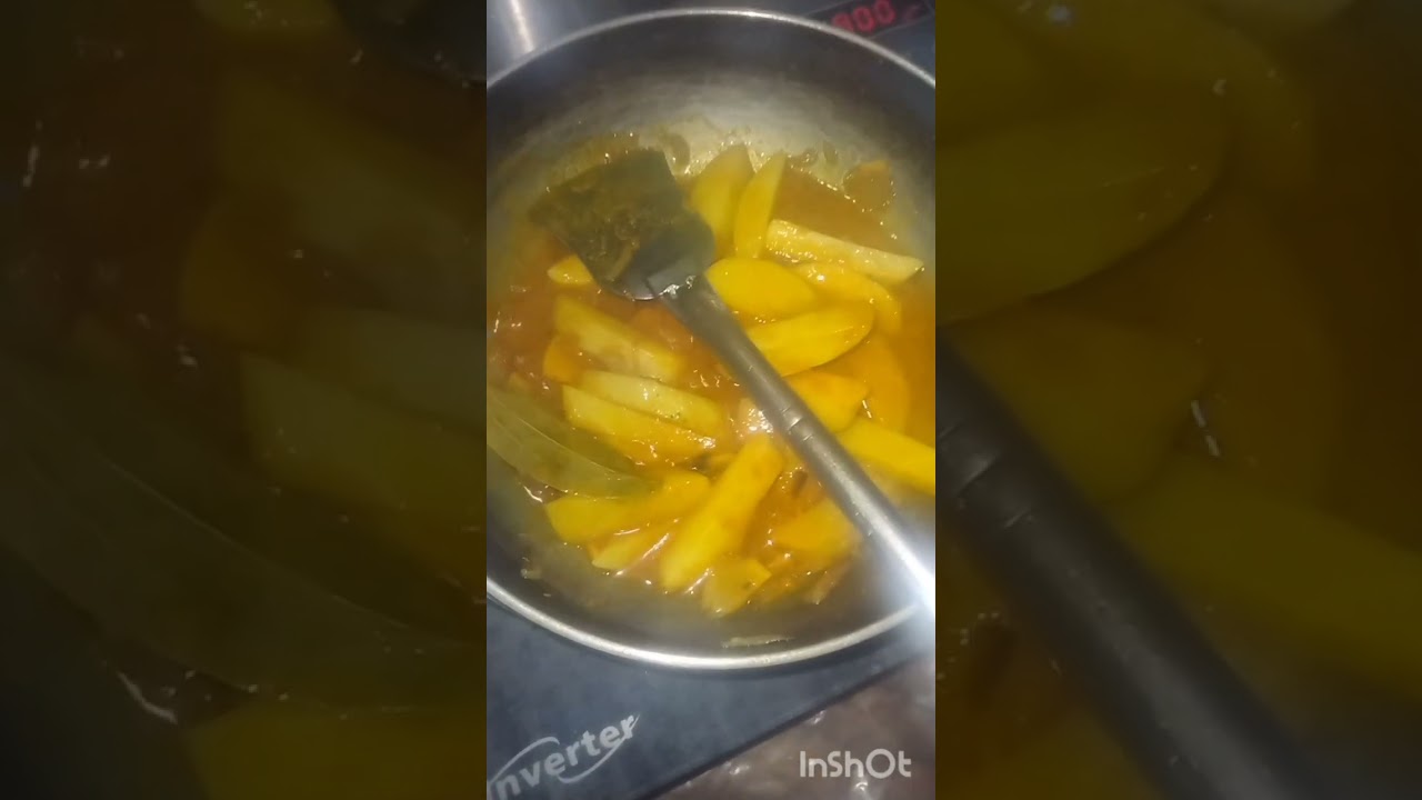 আলু বেগুন দিয়ে মাছ রান্না করেছি #cooking #recipe #beautiful #bangladesh 