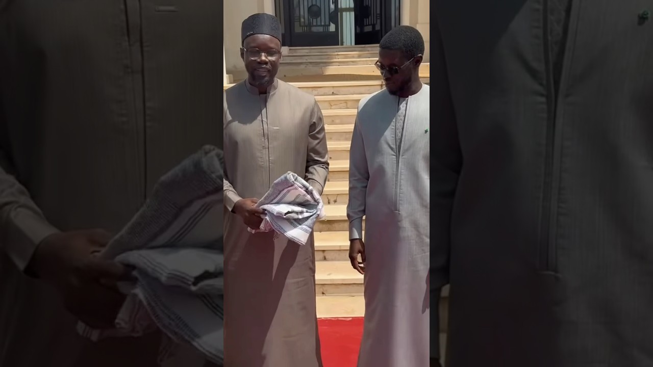 Palais : Sonko et Diomaye devant les &eacute;l&egrave;ves