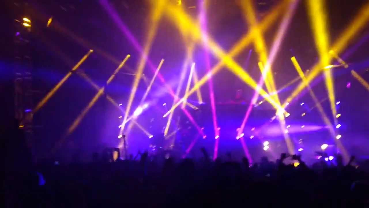 Pretty Lights- 