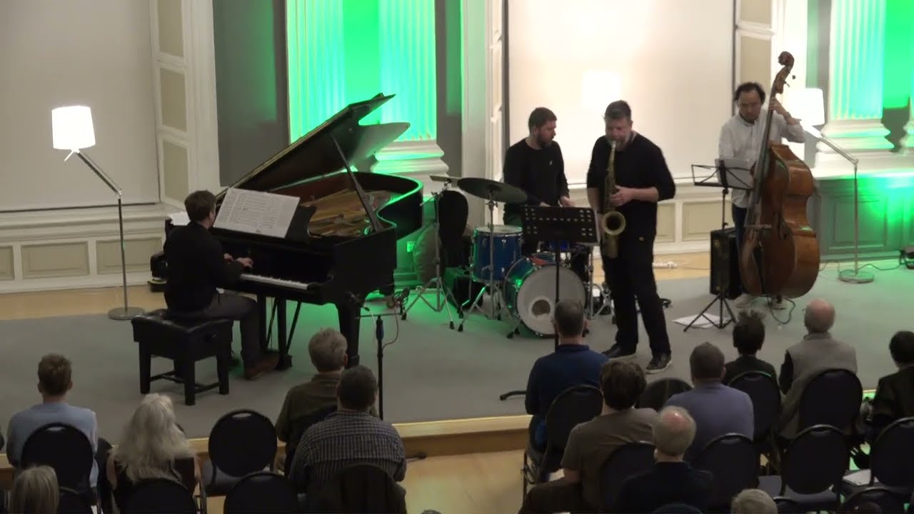 Phill Collins Jazz Quartet play live  
