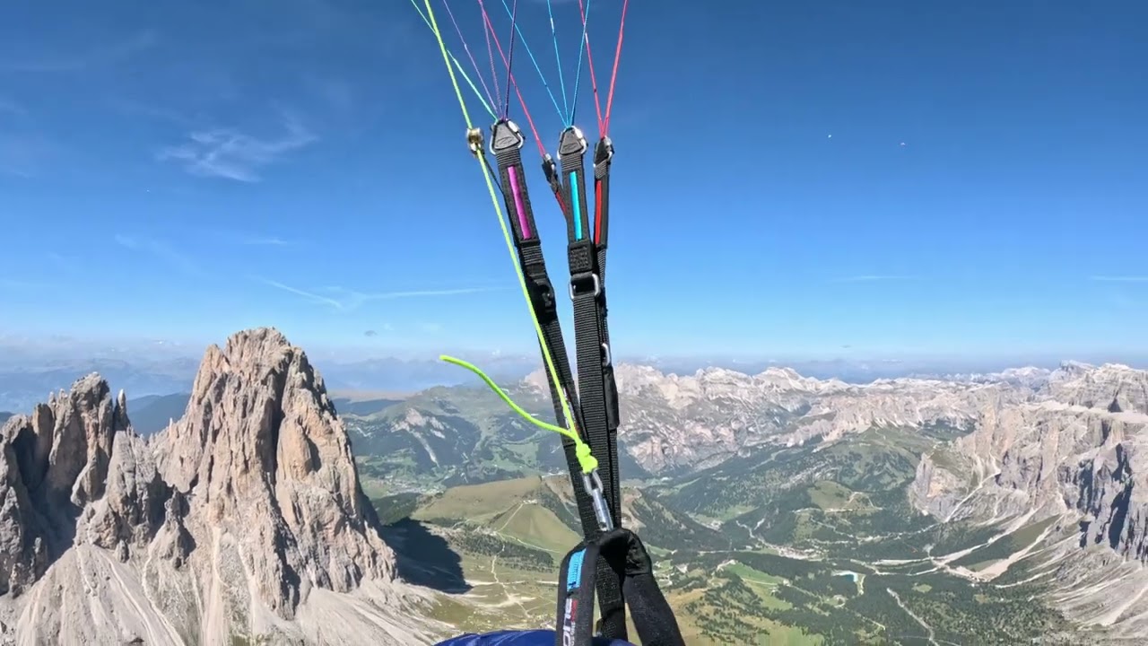 Paragliding Col Rodella ➡️ Cima da Ciamp ➡️ Pera di Fassa 10.9.2023