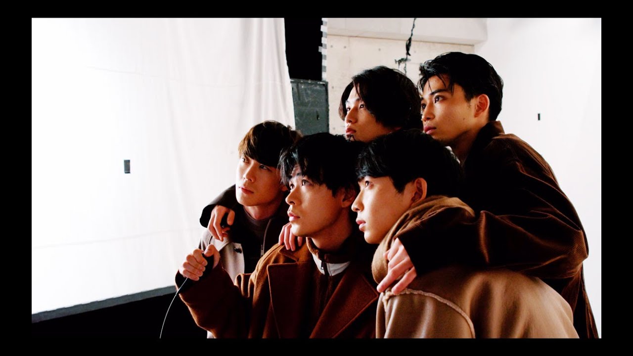 メンズノンノ１月号カバーは、専属モデル５人が登場！