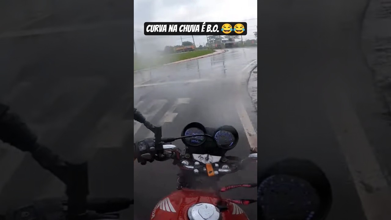 CURVA NA CHUVA &Eacute; B.O.😂😂 #moto #motovlog #gopro #chuva #titan150 #cg #tempestade #shorts #viral