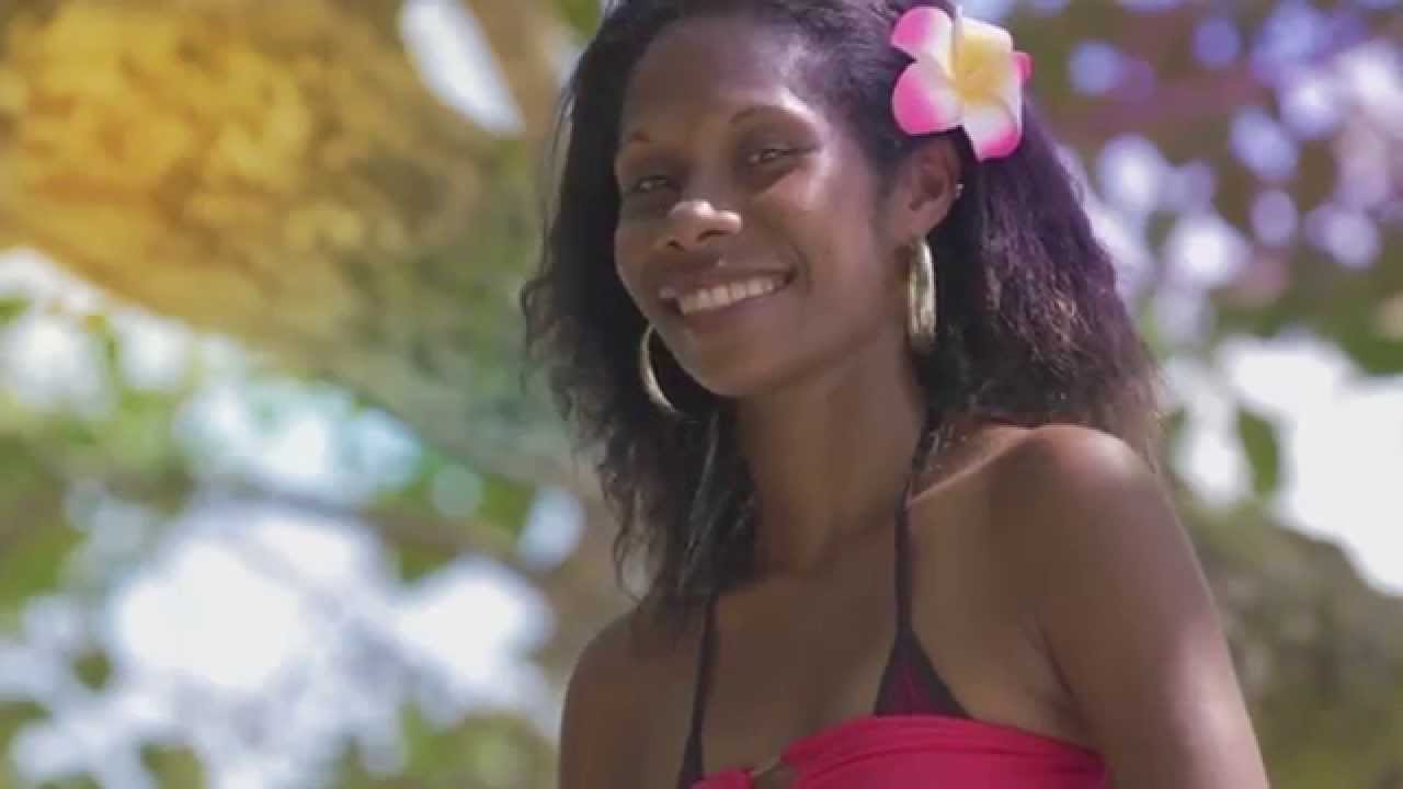 Manus Holiday  - Delma Minei ft. Dadiigii (Official music video)