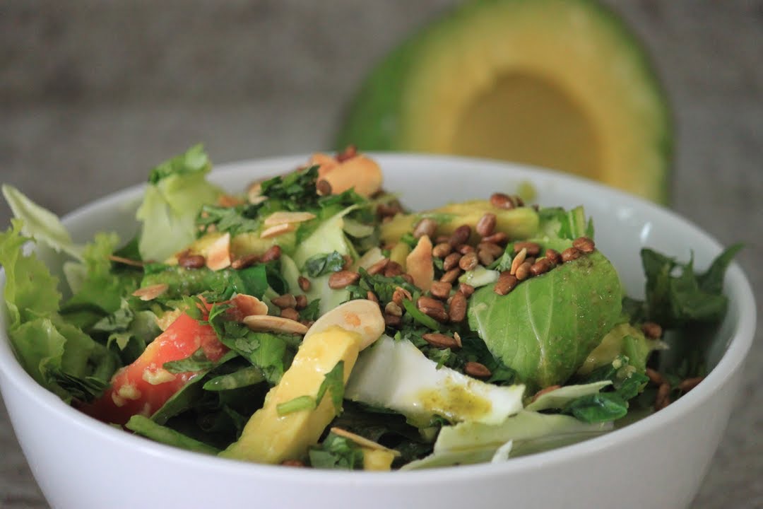 Receita Salada verde com Abacate