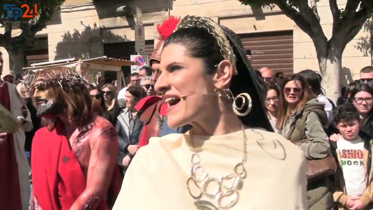 Riviviamo alcuni momenti in strada della processione del Giovedì Santo di Marsala