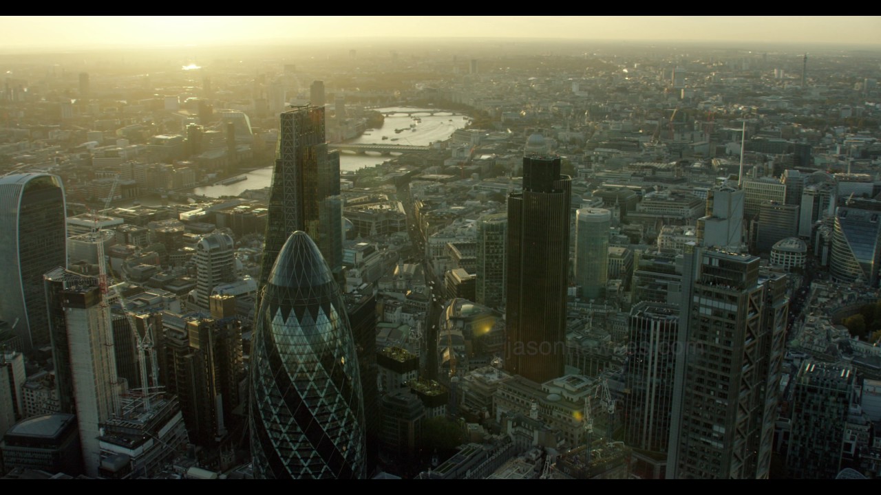 Aerial filming / footage showreel shot from a helicopter in 5K in London 2016