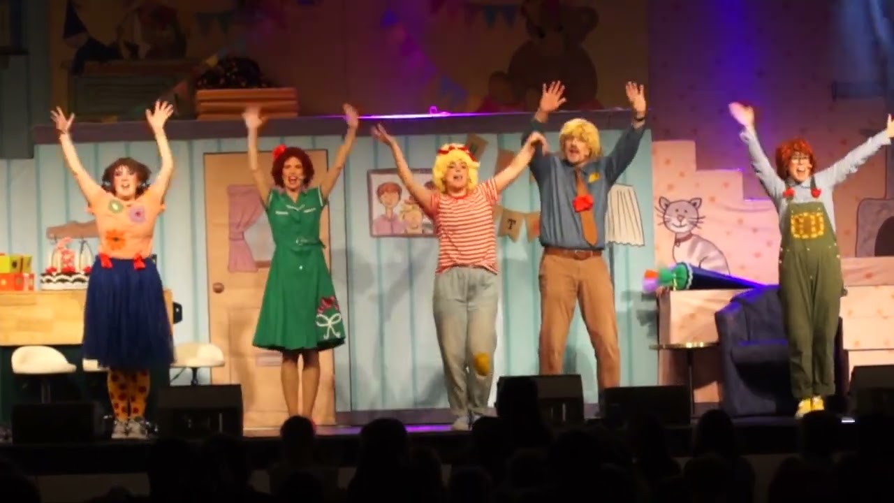 Cocomico  Conni  Das Musical  Clip1