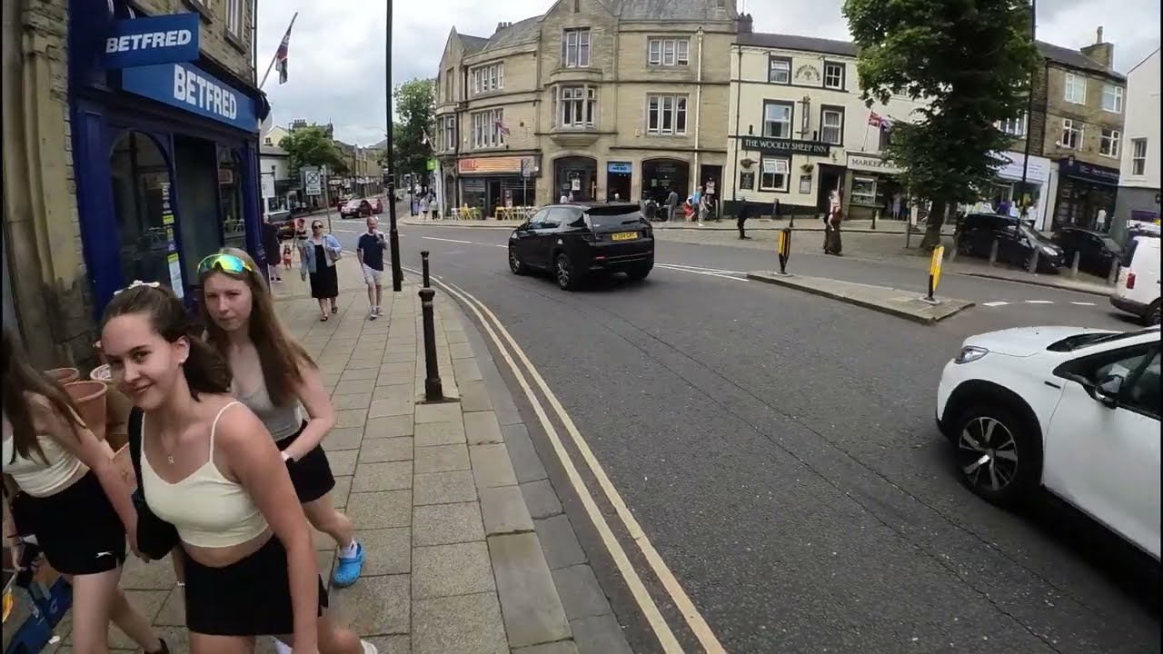 A DRIVE AND WALK THROUGH OF SKIPTON