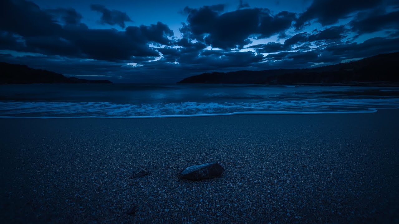 🔴 Ocean Waves for Deep Sleep | 10-Hour Dark Screen Ocean Ambience for Restful Night